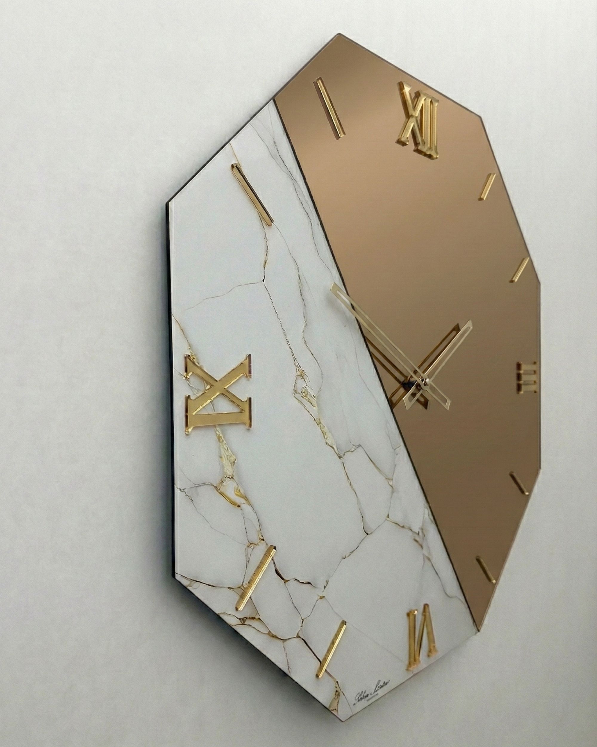 Luxury wall clock premium design
